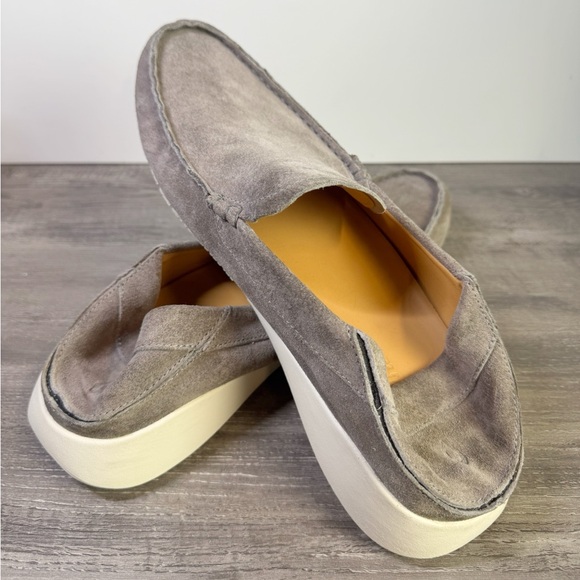 OluKai Ka’a Grey Italian Suede Drop Heel Loafers size 11 $179.90 - Picture 8 of 10